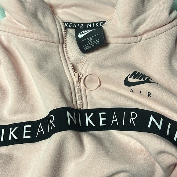 Nike half zip funnel neck - Picture 2 of 2